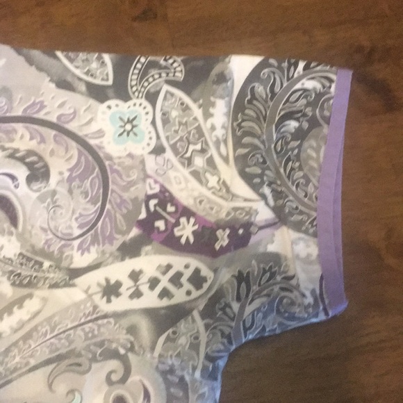 Uniform Advantage Scrubs Printed Top Small - Picture 5 of 6